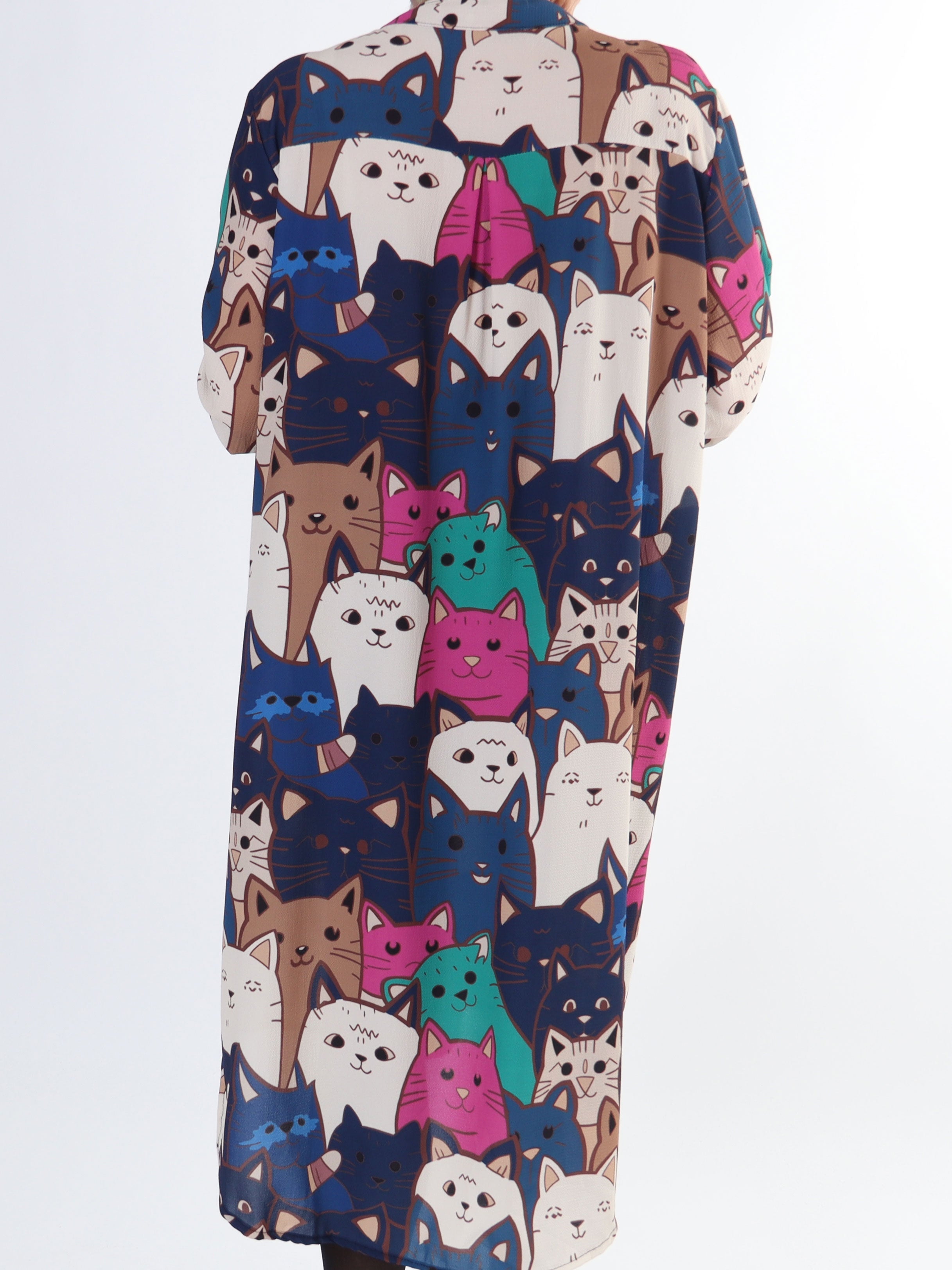 Vanesa Cat Long - Lätt och luftig klänning i plus size med kattmönster